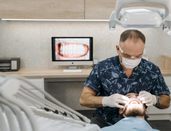 Fixed-bracesOS-768x513